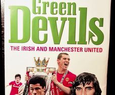 2008. Green Devils. The Irish And Manchester United.