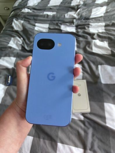 Google Pixel 10a 128GB Blue Like New