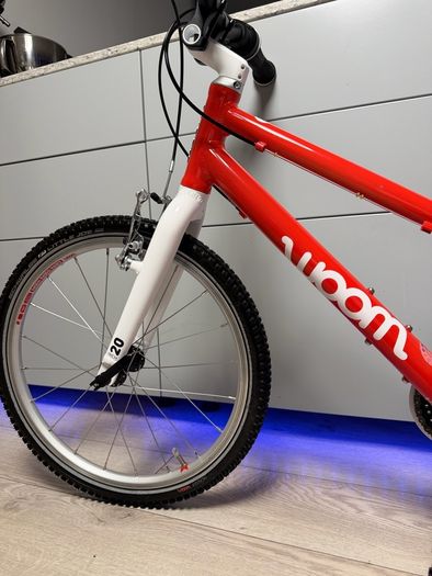 WOOM 4 Kids Bike 20 inch Bike (Like NEW)