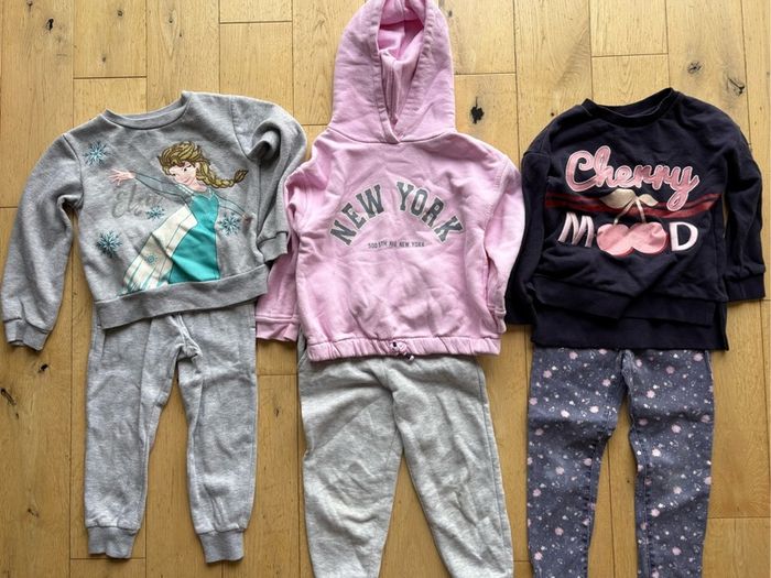 Mixed ages girls clothes 4-7 years
