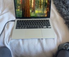 MacBook Air M1-512gb-A2337