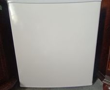 Mini small fridge