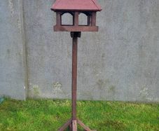 Bird table