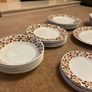 Dinner set Image 6