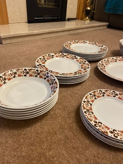 Dinner set