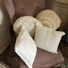 4 vintage Crochet cushions