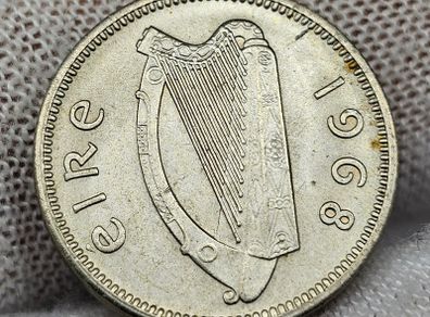 Ireland 1968 3d Threepence Beautiful Lustrous Uncirculated