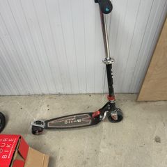 Monster Micro Scooter