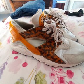 Nike Huarache trainers