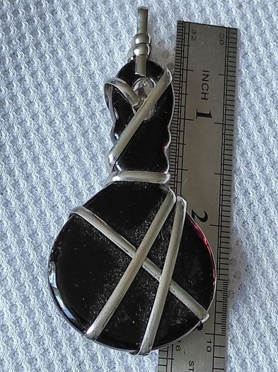 Glass pendant