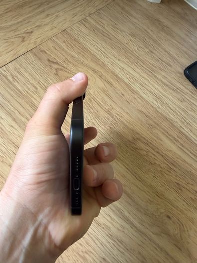 iPhone 16 128GB Black ; Aesthetics 10/10