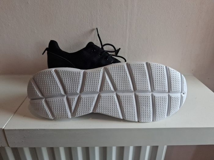 Black Mens Trainers
