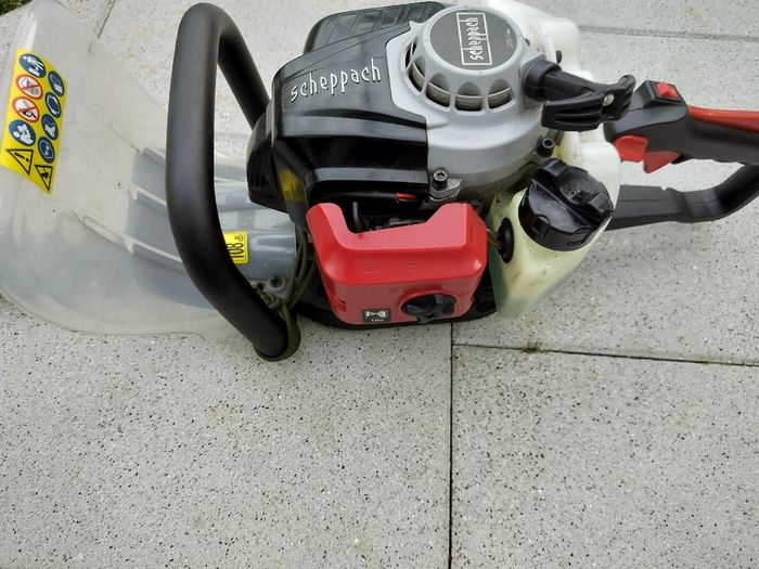 Petrol Hedge Trimmer