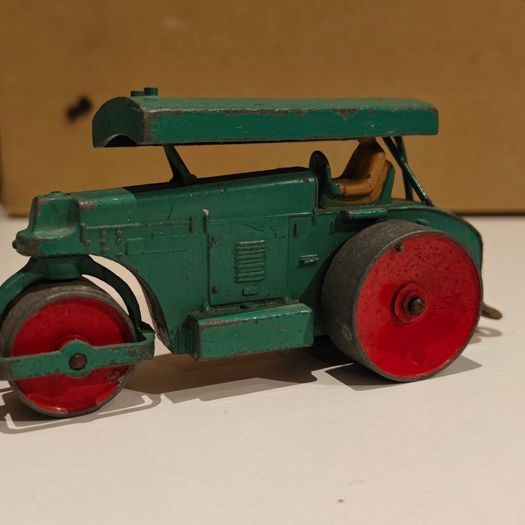 Vintage Dinky  Aveling-Barford Diesel Roller
