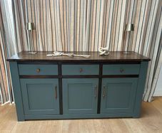 sideboard