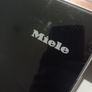 Miele KM440 Hob Image 2