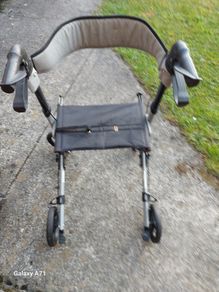 Totalcare Europe Rollator, Model AALMAGNUMGC, in very good condition,