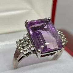 Silver ring with Amethyst and white Topaz