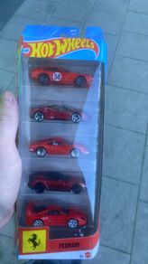 Hot wheels Ferrari 5 pack