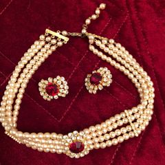 choker set