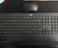 Logitech K650 Wireless Keyboard  and mouse w/ Logi Bolt + Unifying Receiver Bluetooth