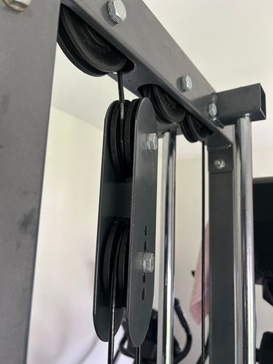 Lat pulldown / low row (Bodymax CF660)