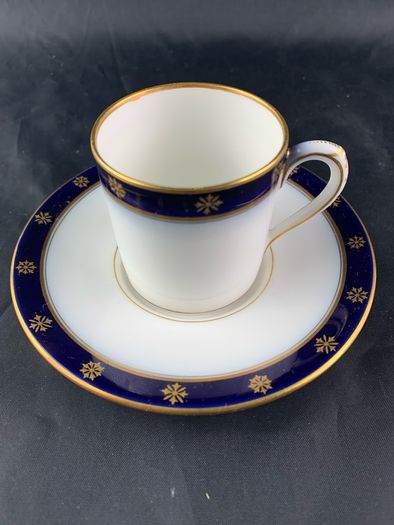 Rare Antique Hutschenreuther Demitasse set