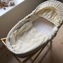 Moses basket & stand Image 3