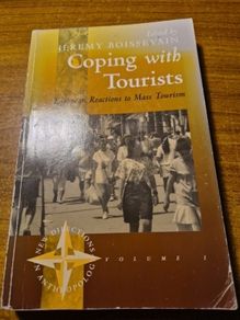 Coping with Tourists. European Reactions to Mass Tourism. Anthropology.