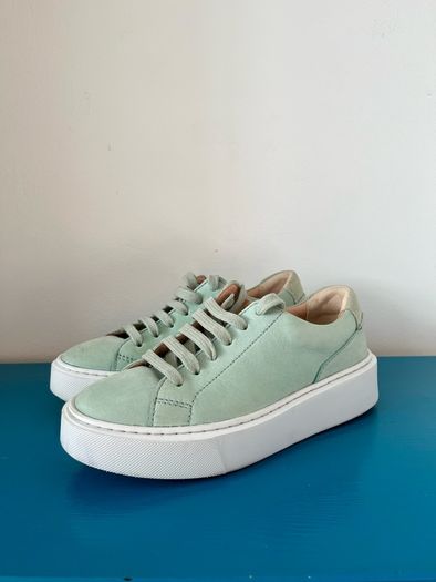 Clarks  Hero lite lace up sneakers 3.5 uk