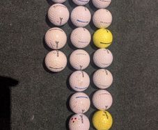 21 x Srixon Golf Balls,