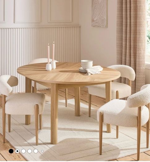 Round Dining Table -BRAND NEW-