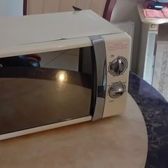 russel hobbs microwave