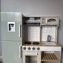 Toy kitchen Image 3