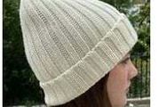 Brand new Brandy Melville cream women hat 100 % wool Postage included