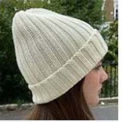 Brand new Brandy Melville cream women hat 100 % wool Postage included