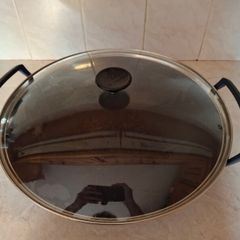 Le Creuset blue wok with glass lid
