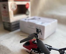 Worlds Smallest Helicopter