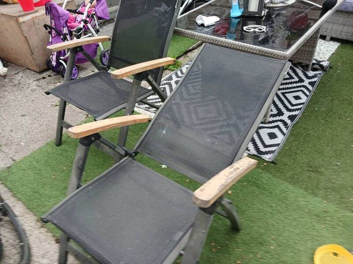 garden chairs