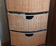 Storage unit  with  four baskets 20 euro