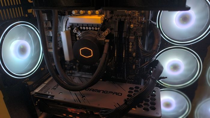 Gaming pc Rtx 3080 , 32gb ram , 12th gen  i7