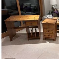 Desk & Locker