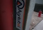 Calving gate