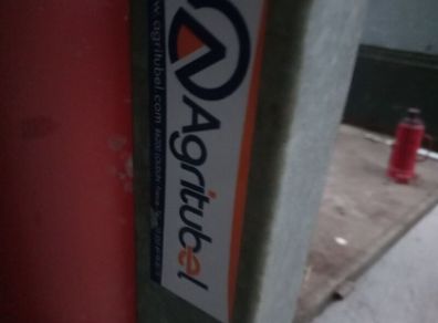 Calving gate