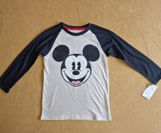 Dysney Mickey Mouse shirt new age8