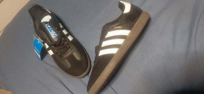 Adidas Samba size 8