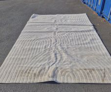 Large carpet - white