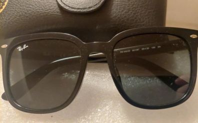 Ray-Ban  Sunglasses  Bold Oversized Style