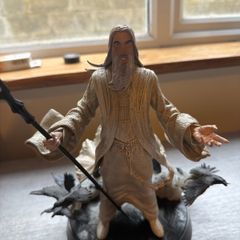 Saruman Collectible Figurine The Lord of the Rings