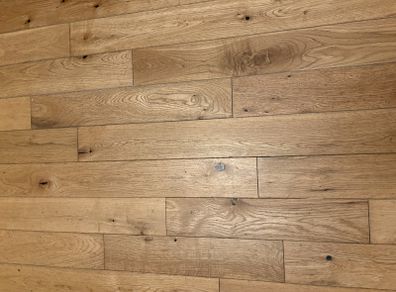 Solid Oak Hardwood Flooring approx 20sqm - Lifted, 18mm, Collection Only